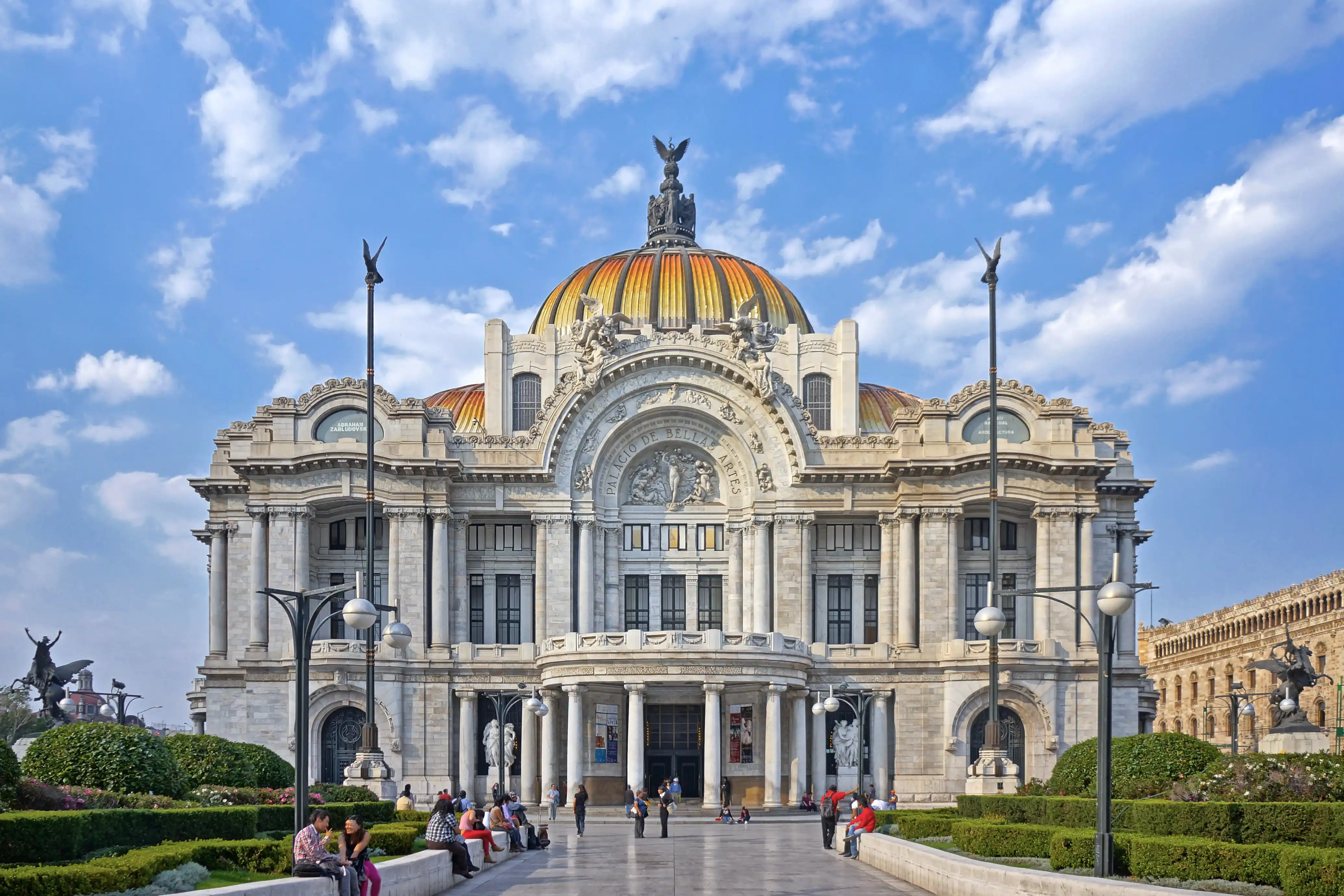 Fachada del Palacio de Bellas Artes
